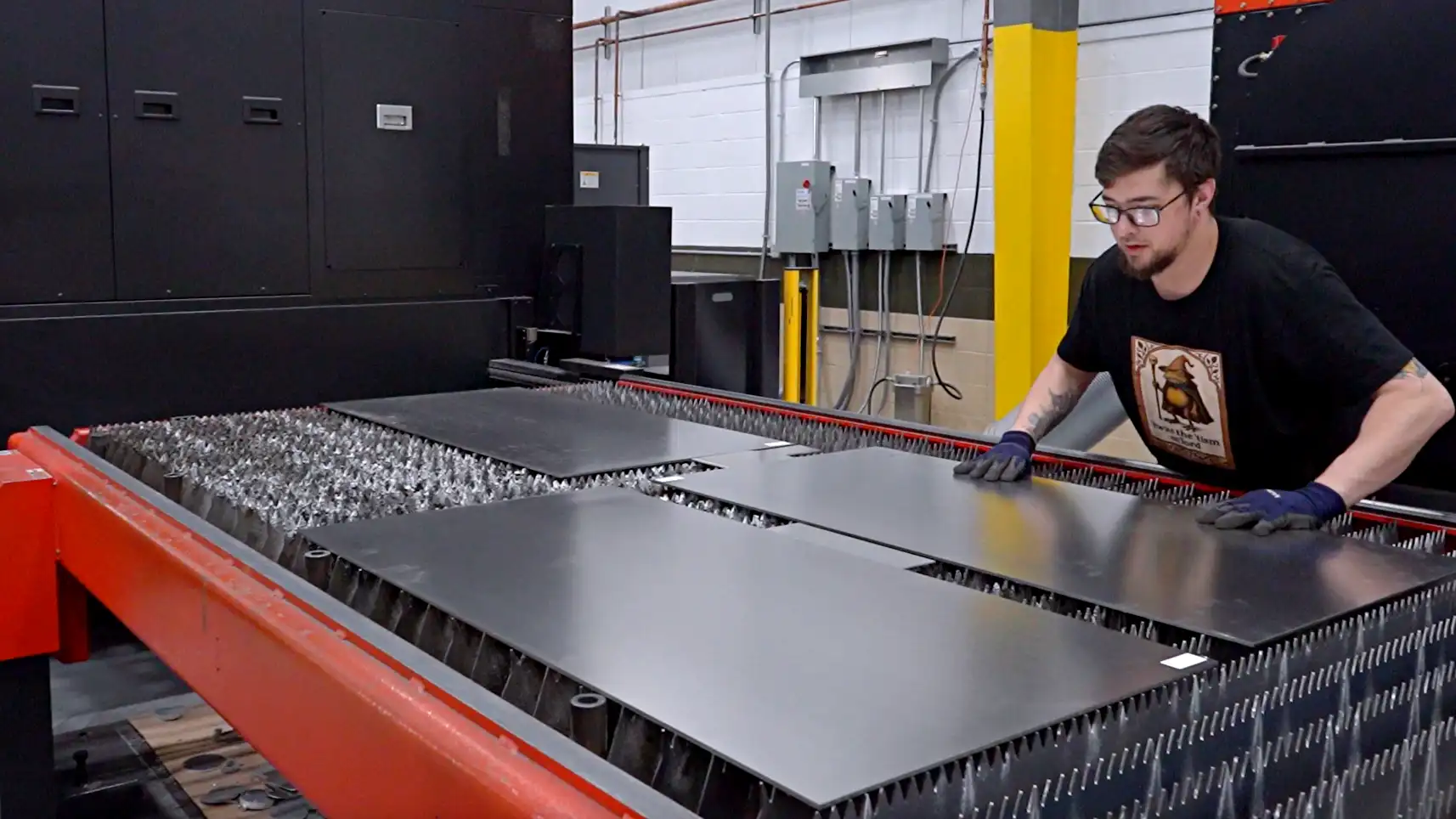 Setting Up Sheet Metal For Laser Cutting